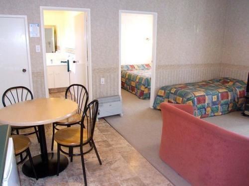 Colonial Court Motel Cambridge Eksteriør billede